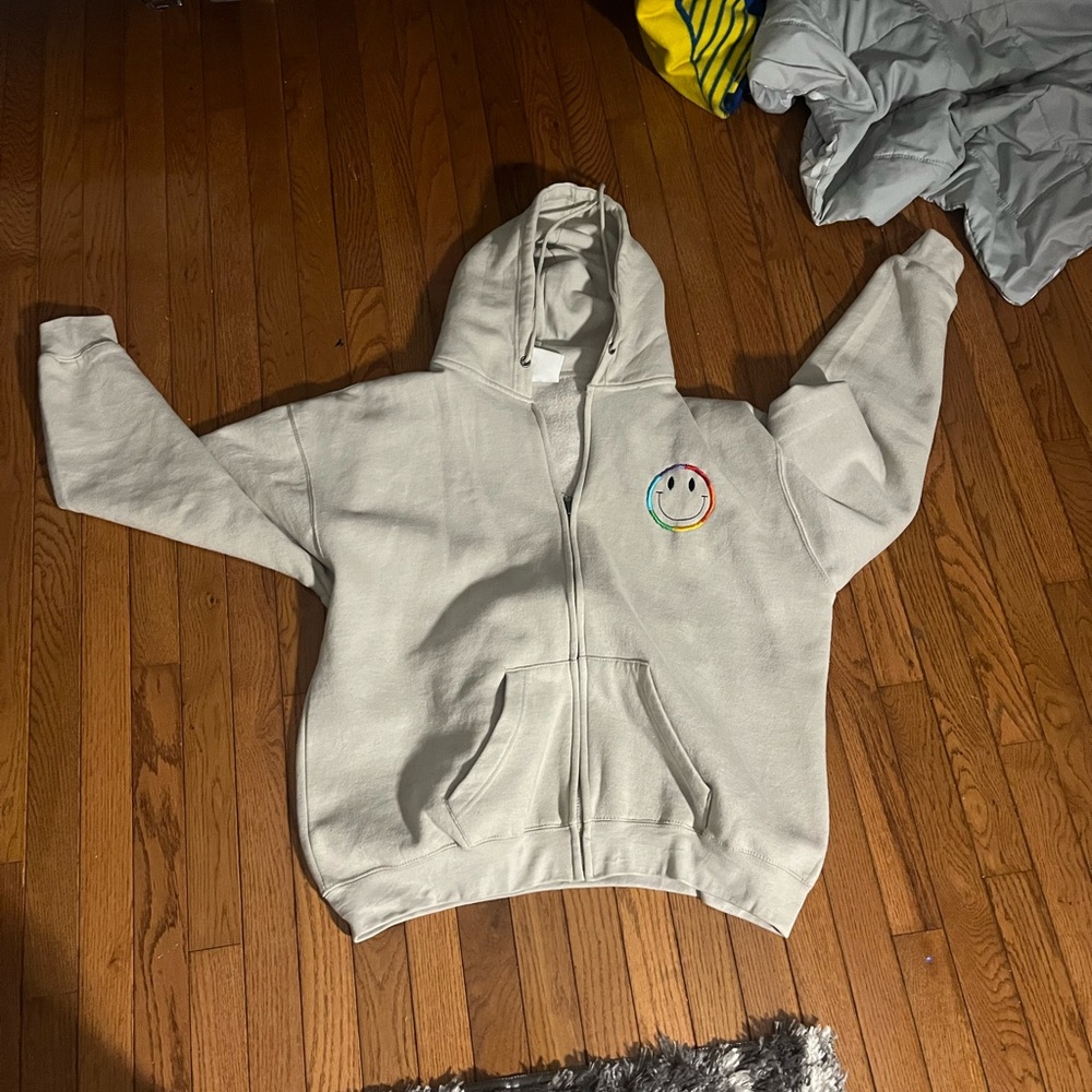 XL tan zip up